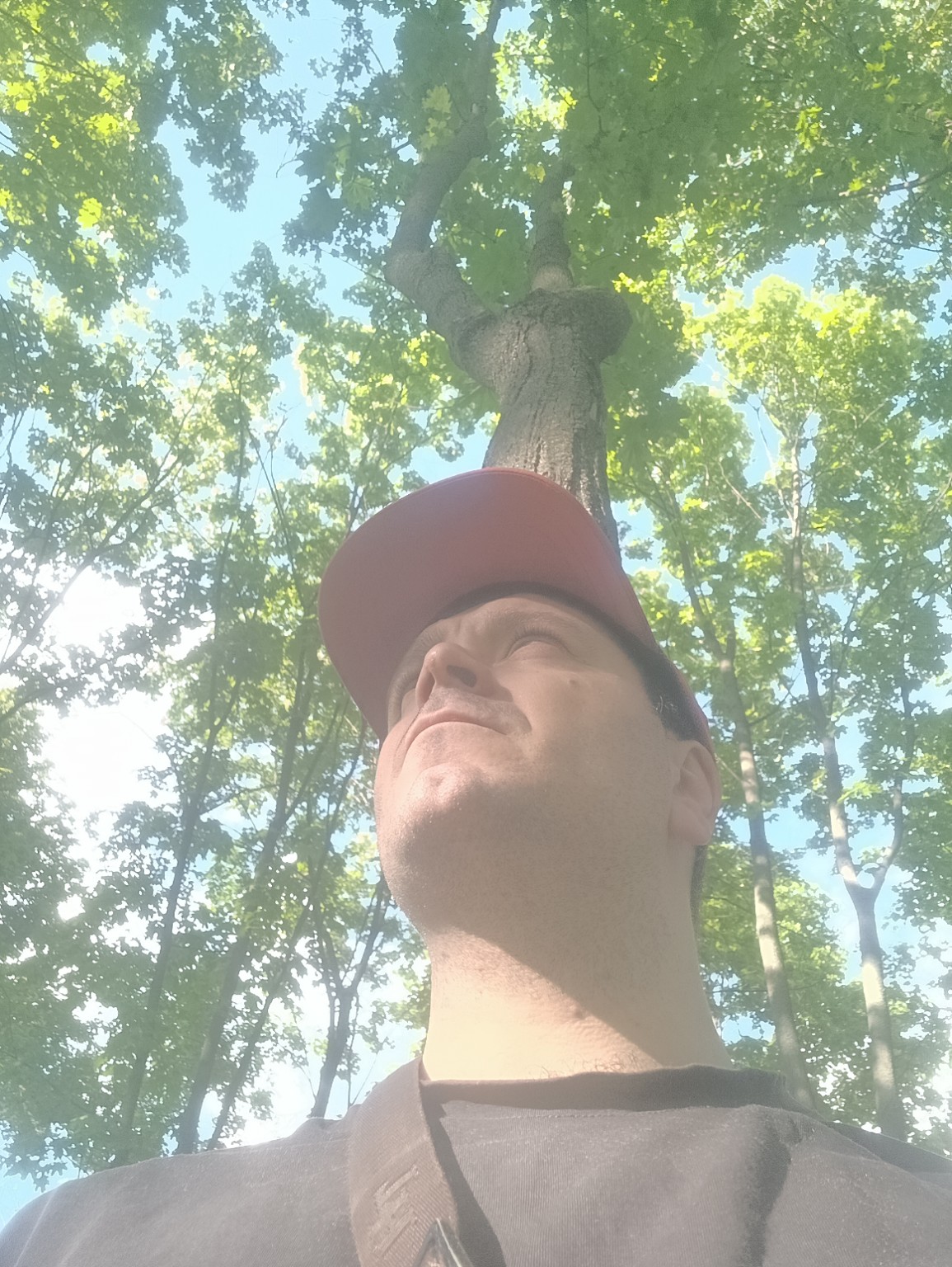 Max outdoors